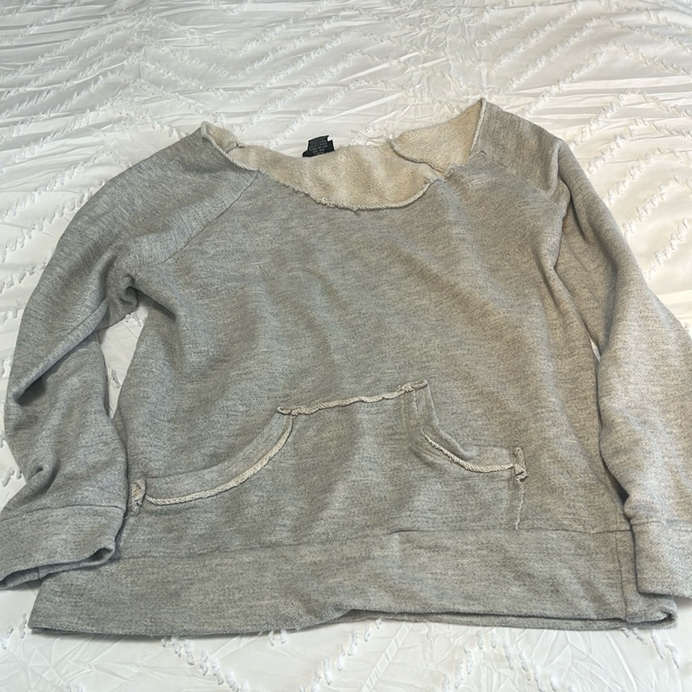 Off shoulder rough looking sweater rue 21